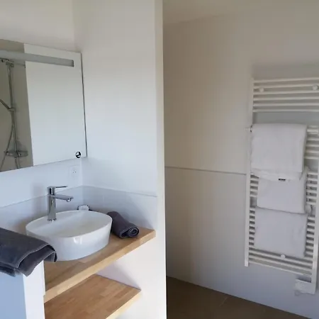 Hotel Le Petit Pêcheur Saint-Florent-le-Vieil