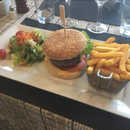 호텔 Le Petit Pecheur Saint-Florent-le-Vieil