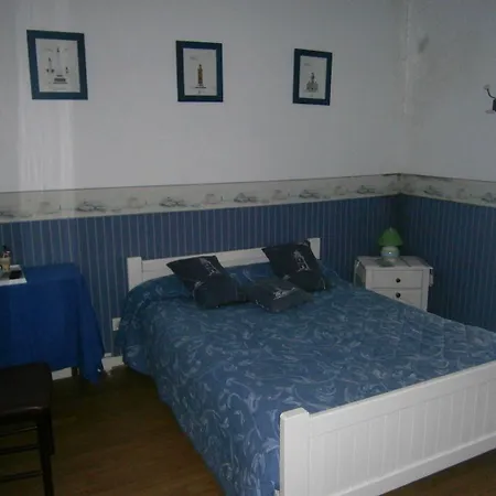 Hotel Le Petit Pecheur Saint-Florent-le-Vieil