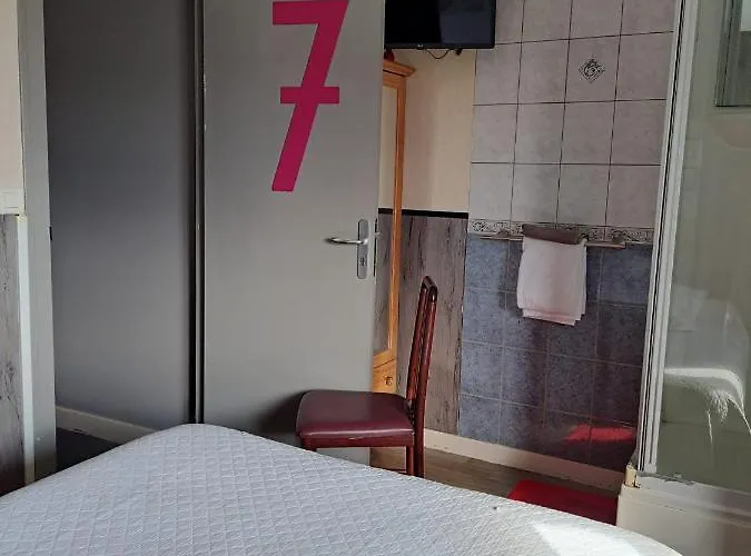 Le Petit Pecheur فندق