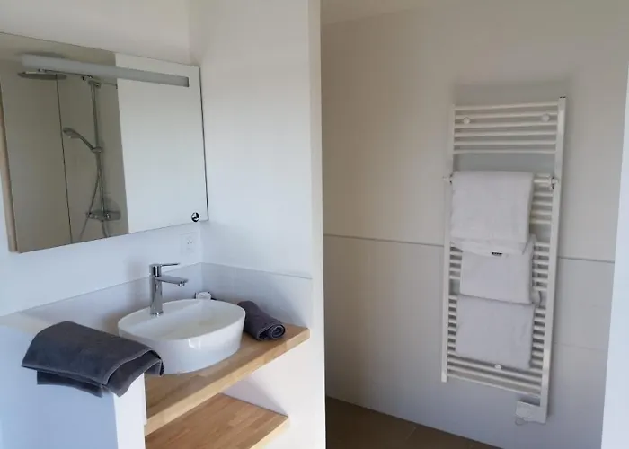 Hotel Le Petit Pecheur Saint-Florent-le-Vieil