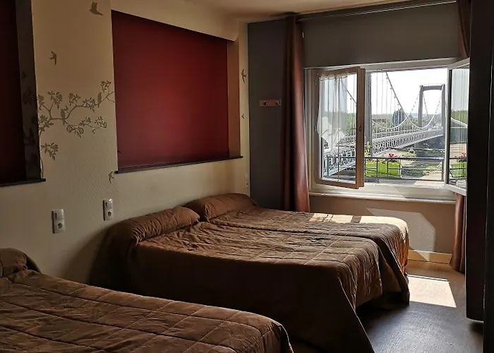 Le Petit Pecheur 2* Saint-Florent-le-Vieil