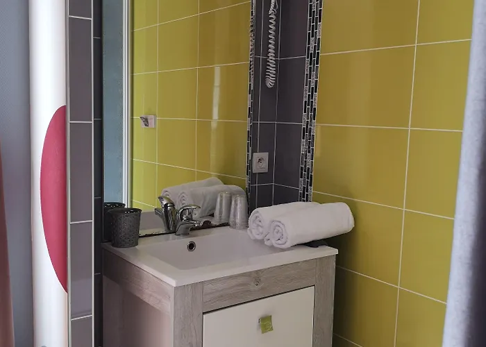 Le Petit Pecheur 2* Saint-Florent-le-Vieil